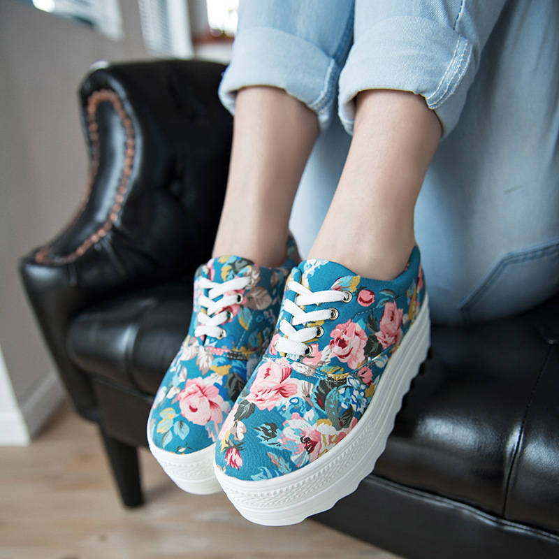 2015-Women-canvas-shoes-Woman-floral-thick-Sole-5-5cm-high-heels-Platform-Wedges-Ladies-Creepers